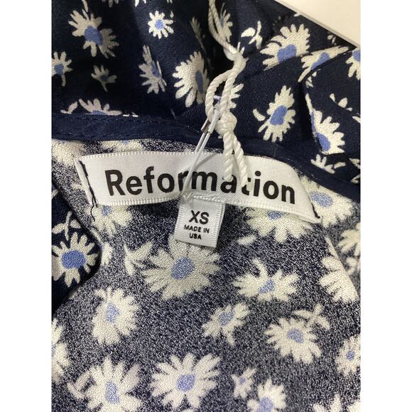 Reformation 'Beauden' Black V Neck Dress Size XS - NWT - Picture 4 of 5